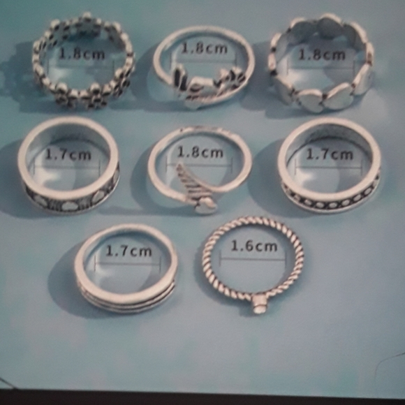 8 Piece Silver Boho midi Ring Set - Picture 4 of 4